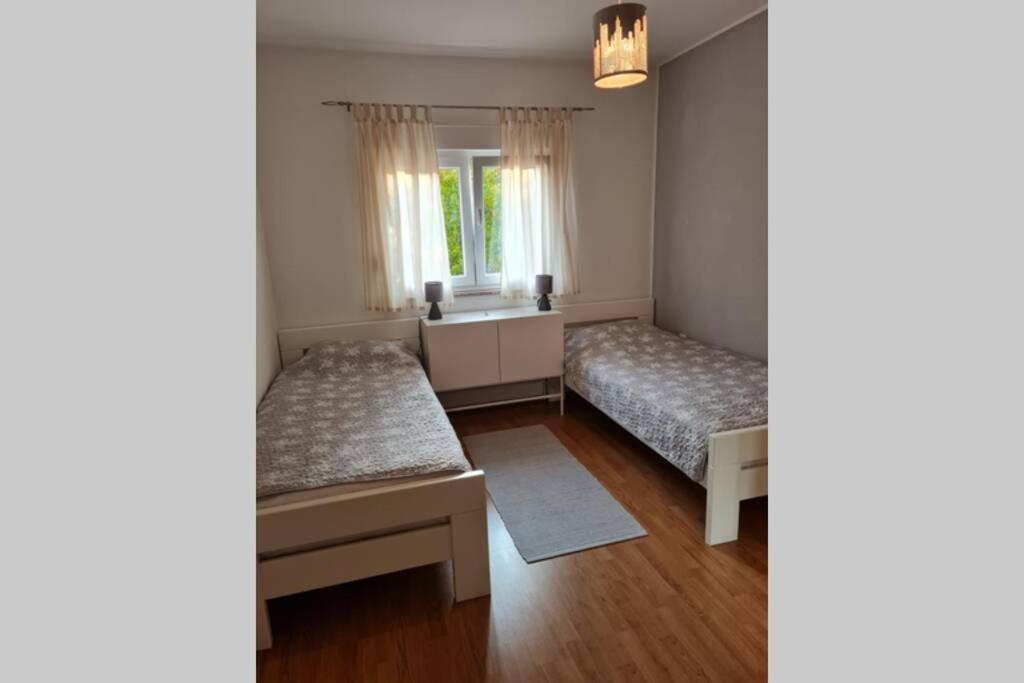 Apartment Zorika Near The Beach 普拉 外观 照片