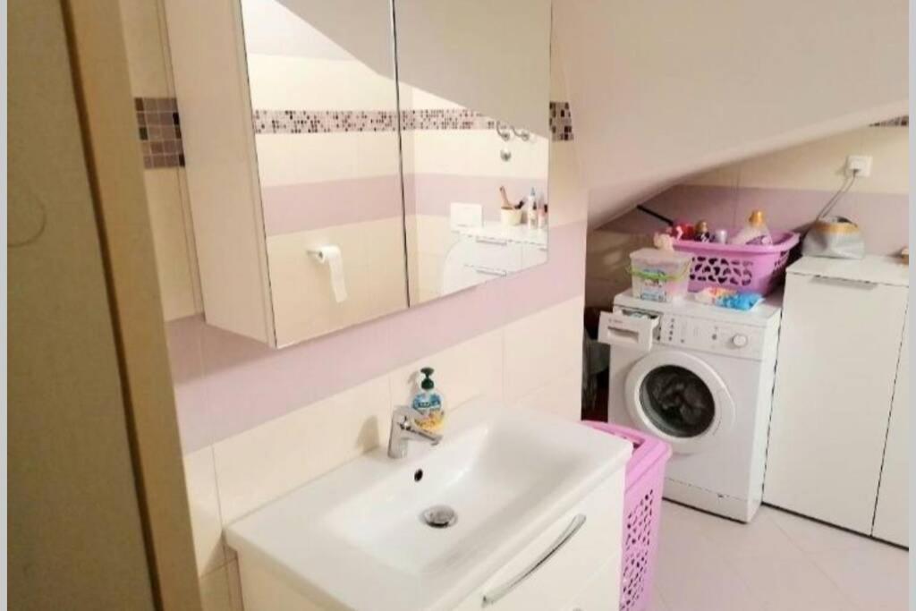 Apartment Zorika Near The Beach 普拉 外观 照片